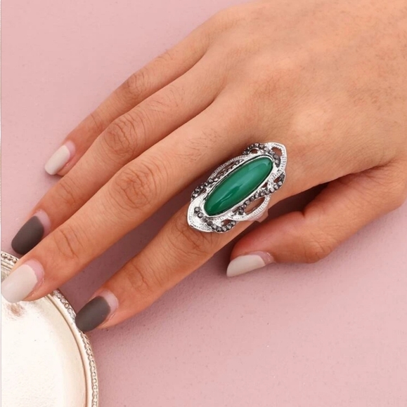 RESTOCKING BOHO GIANT COCKTAIL RING INDEX RING LARGE GREEN RHINESTONE SILVER - Picture 6 of 9